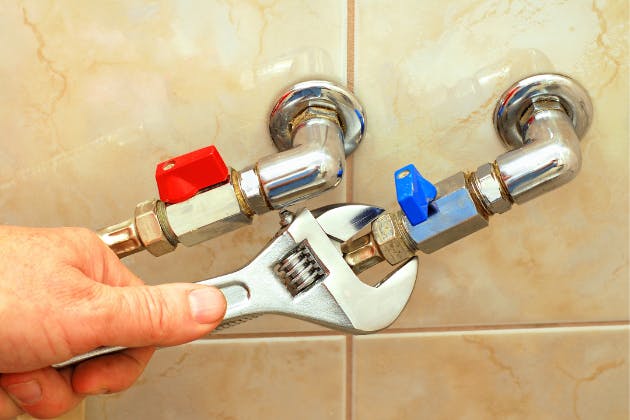 plumber servicing
