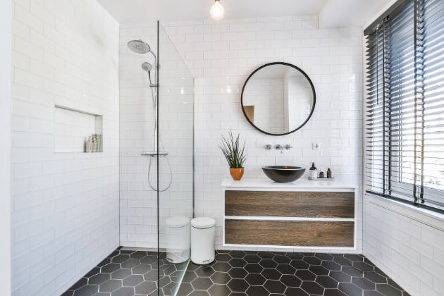bathroom design tips to save space