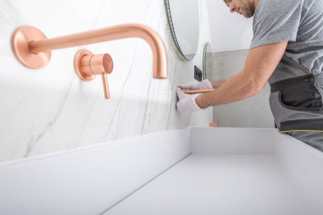 Why Hiring an Experienced Bathroom Installer Is Crucial for Your Home