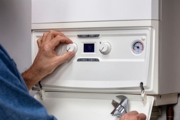 How to Top Up Boiler Pressure Safely (Combi & System)